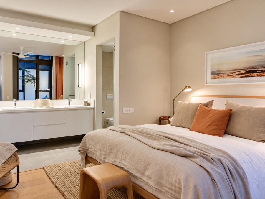 2 Bedroom Property for Sale in De Waterkant Western Cape